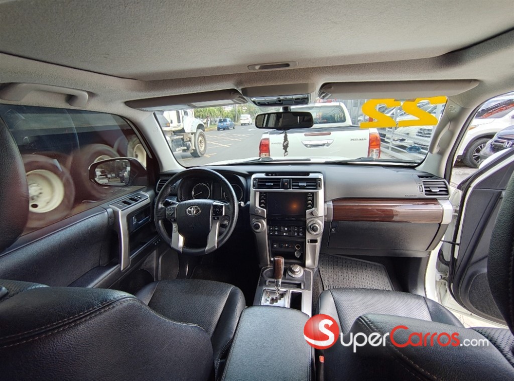 2022 Toyota 4 Runner Limited — foto 9 / 9