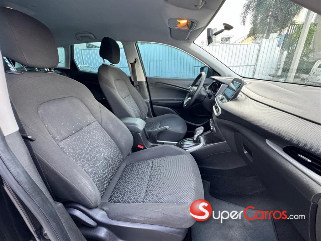 2023 Chevrolet Tracker LS — foto 9 / 12