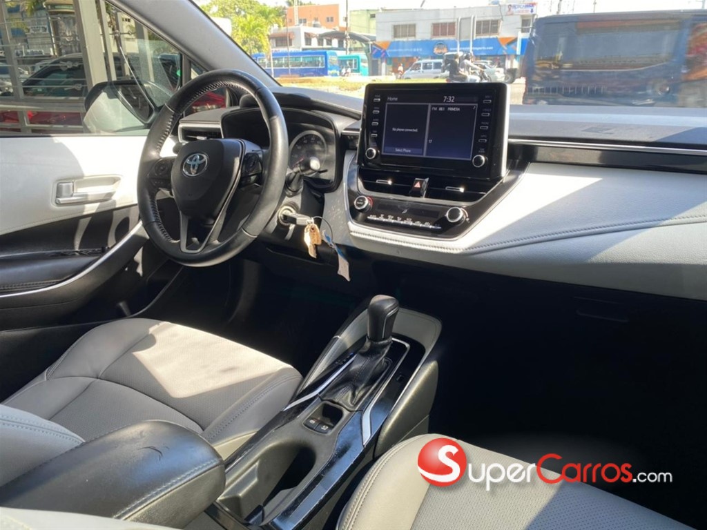 2020 Toyota Corolla SE — foto 6 / 7