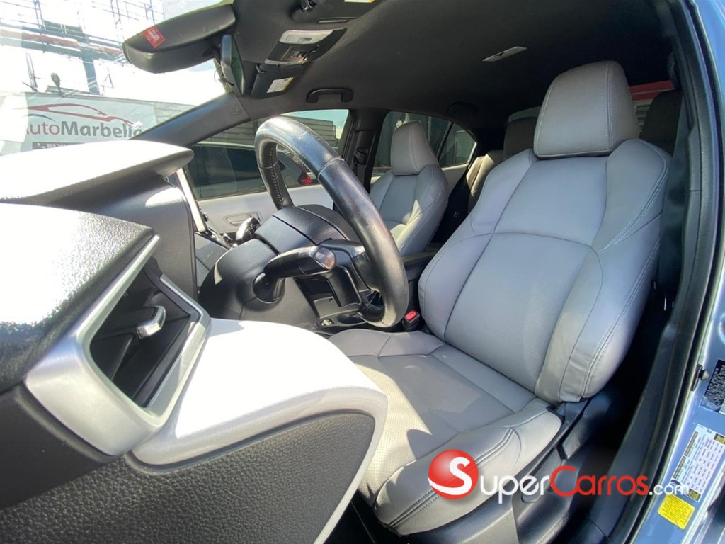 2020 Toyota Corolla SE — foto 7 / 7