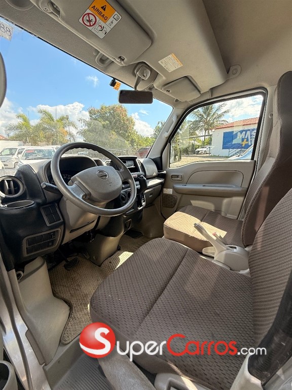 2020 Nissan NV 100 — foto 5 / 11