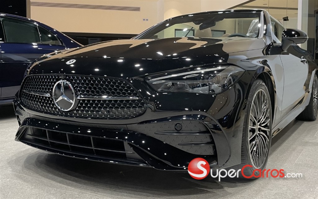 2026 Mercedes-Benz Clase CLE 300 4Matic Cabriolet — foto 2 / 10