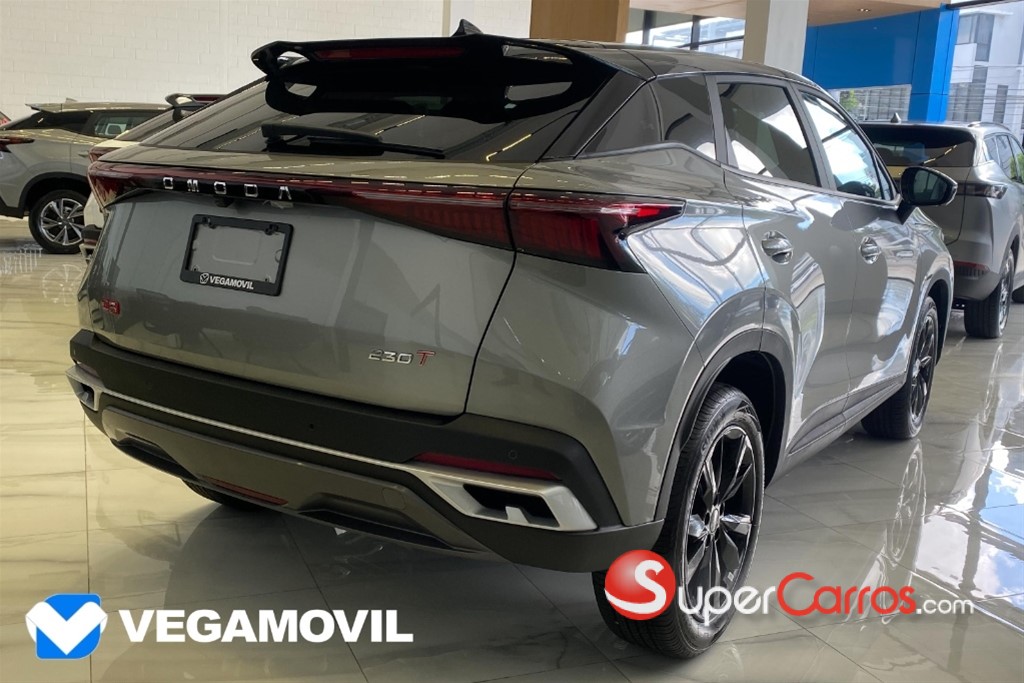 2026 OMODA C5 Luxury — foto 3 / 10