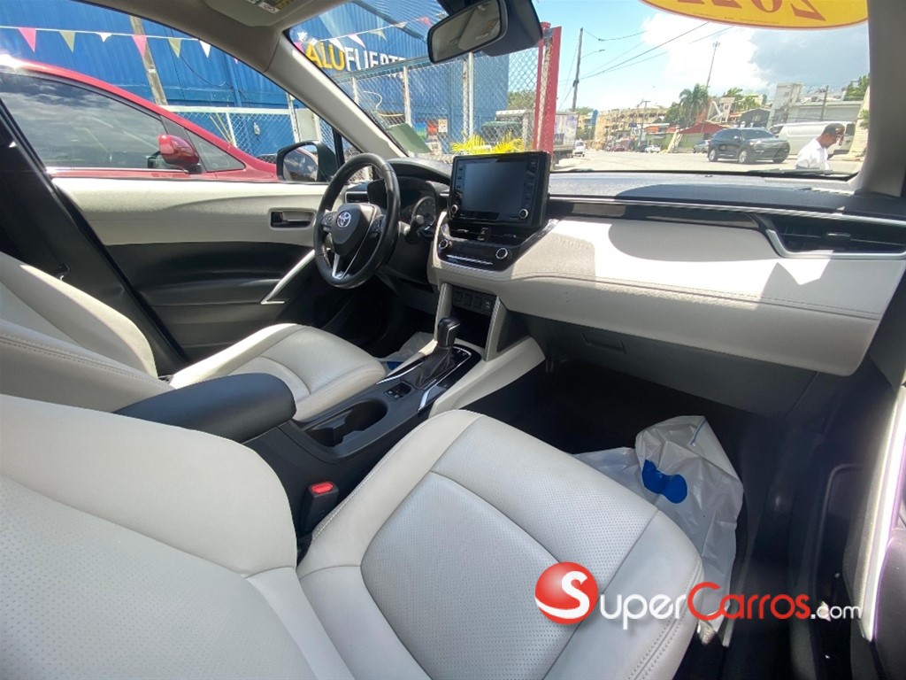 2022 Toyota Corolla Cross — foto 10 / 12