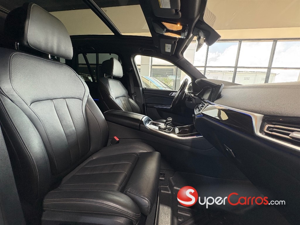 2019 BMW X 5 M Package — foto 8 / 12