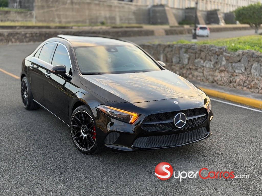 2020 Mercedes-Benz Clase A 220 4Matic — foto 2 / 8