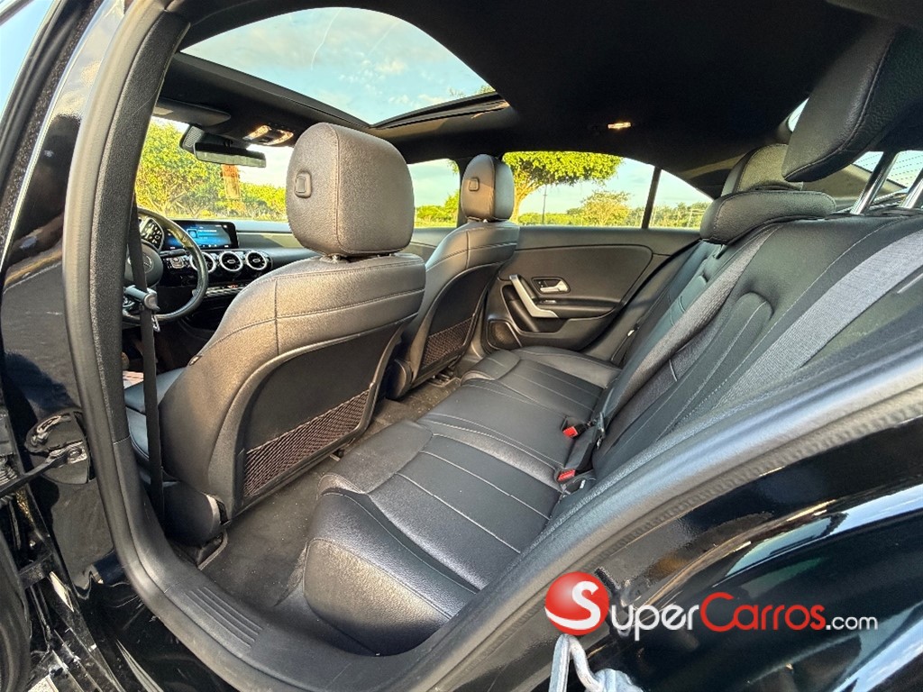 2020 Mercedes-Benz Clase A 220 4Matic — foto 7 / 8