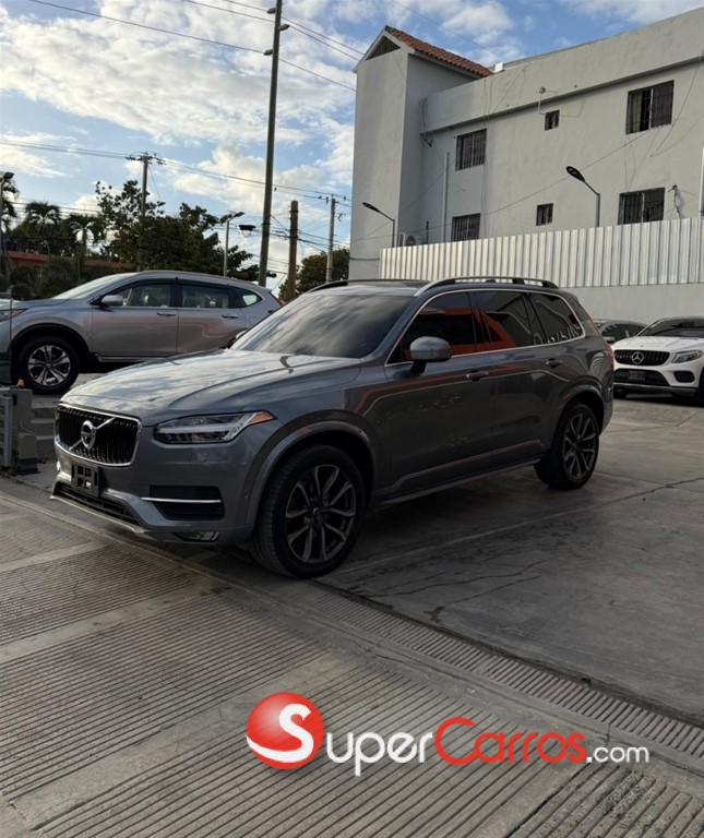 2019 Volvo XC90 Momentum T6 — foto 9 / 10