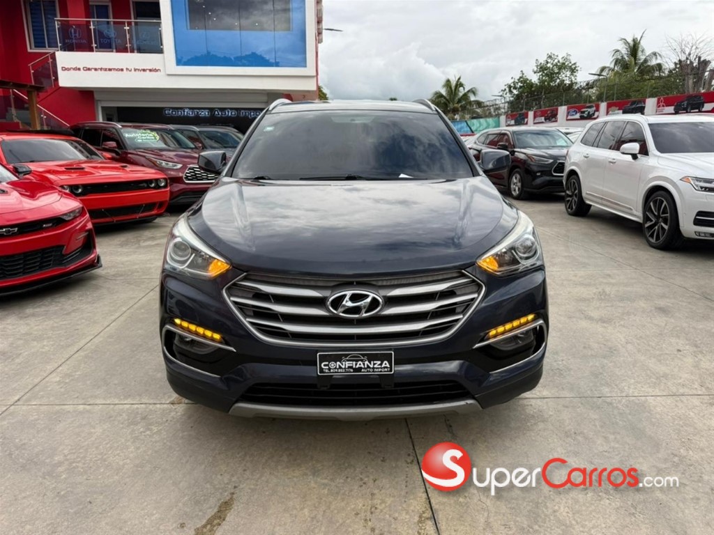 2017 Hyundai Santa Fe — foto 2 / 10