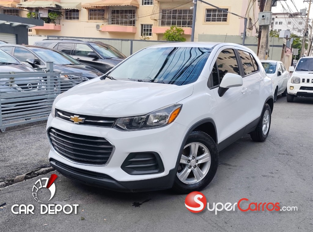 2020 Chevrolet Trax LS — foto 2 / 10