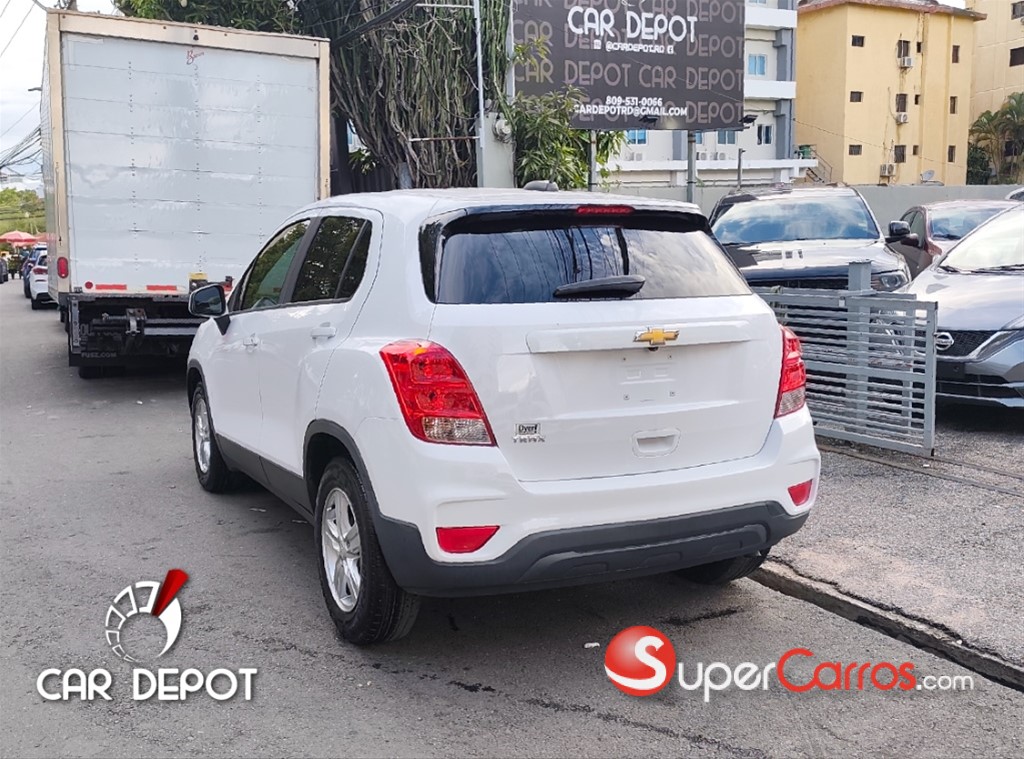 2020 Chevrolet Trax LS — foto 4 / 10