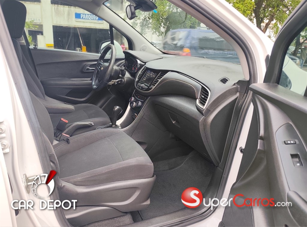 2020 Chevrolet Trax LS — foto 7 / 10