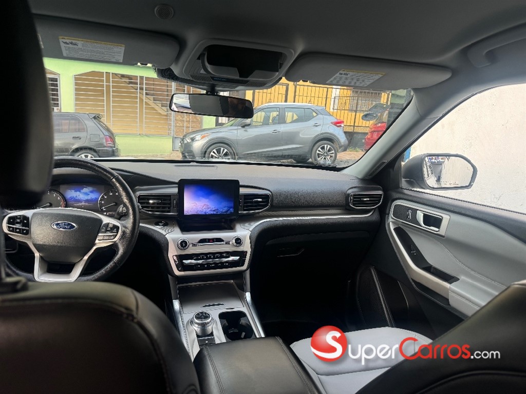 2021 Ford Explorer XLT — foto 11 / 12