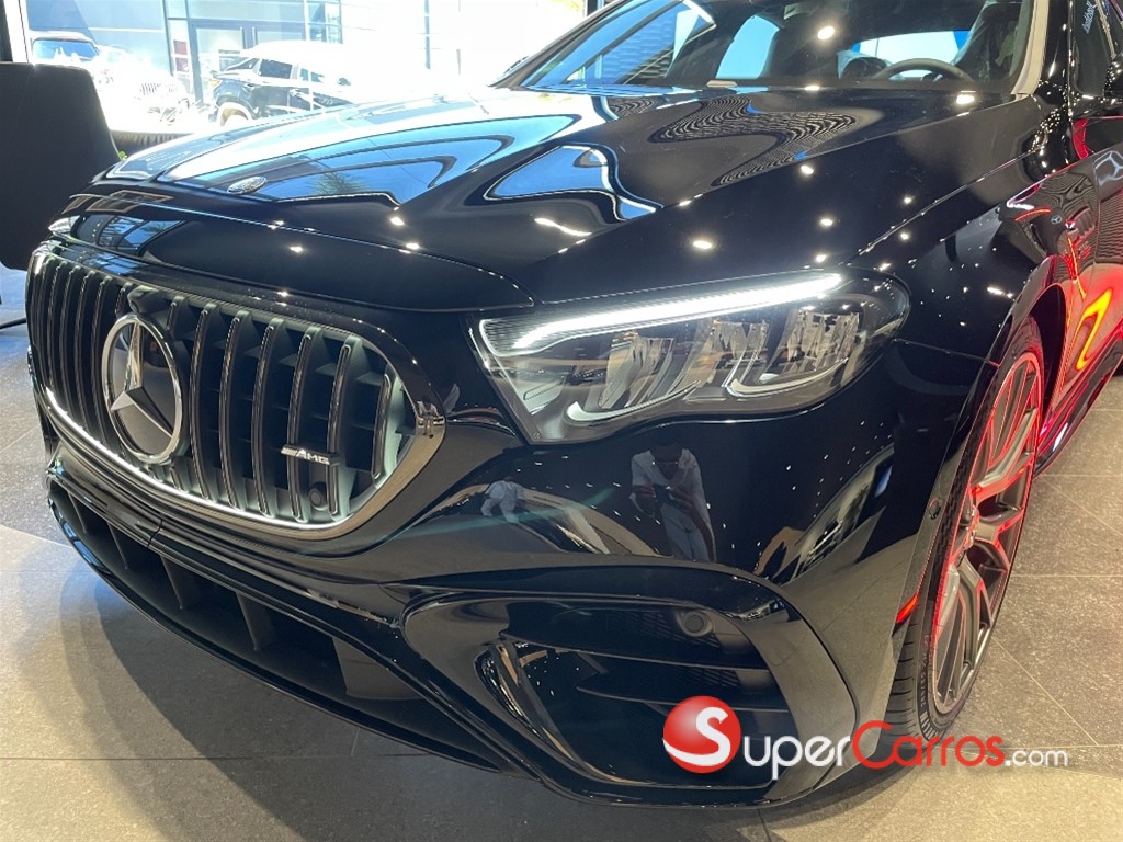 2026 Mercedes-Benz Clase E 53 AMG — foto 3 / 12