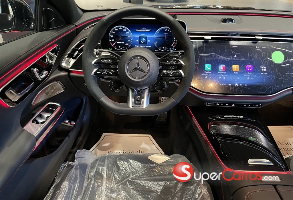 2026 Mercedes-Benz Clase E 53 AMG — foto 8 / 12