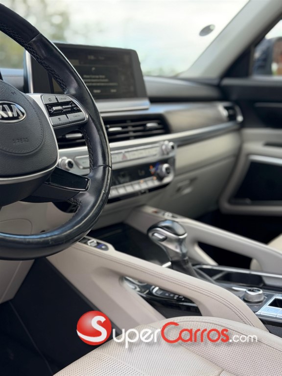 2020 Kia Telluride EX — foto 8 / 12