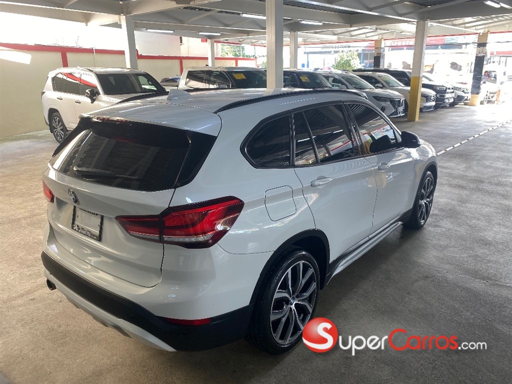 2020 BMW X 1 XDRIVE18i — foto 6 / 12