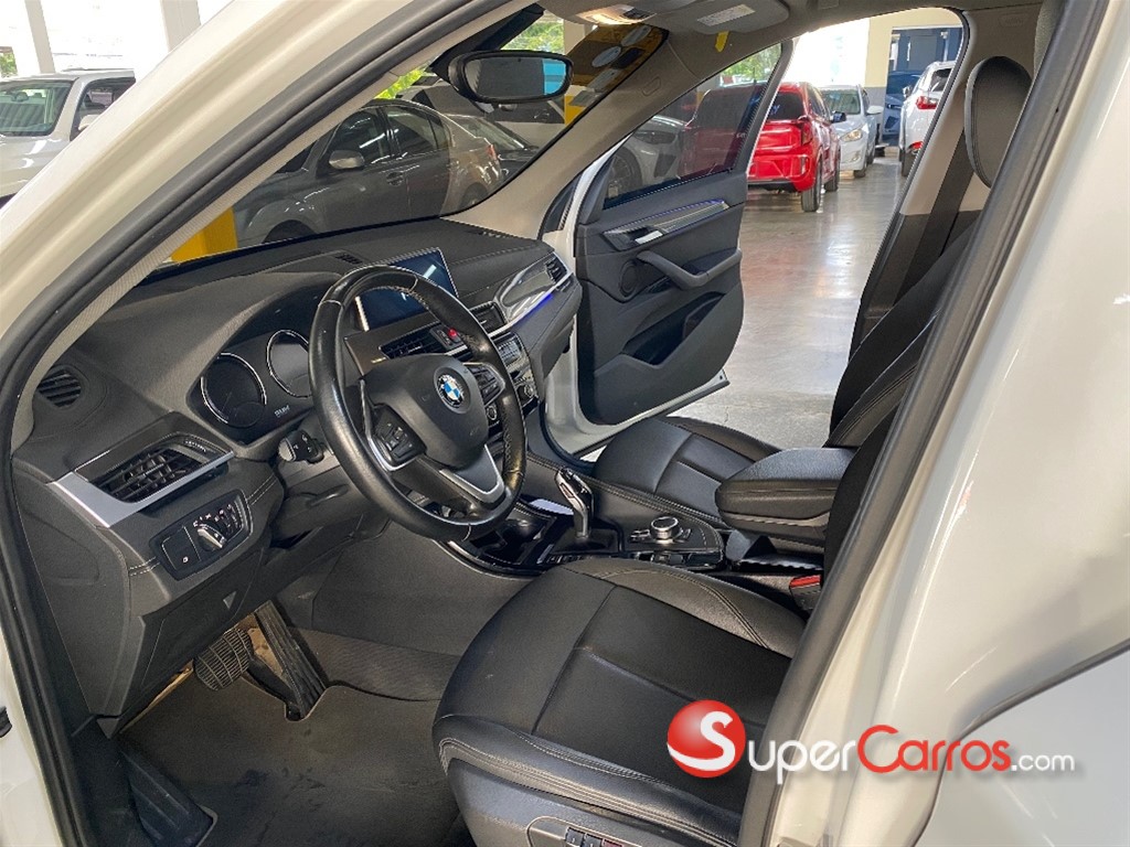 2020 BMW X 1 XDRIVE18i — foto 7 / 12