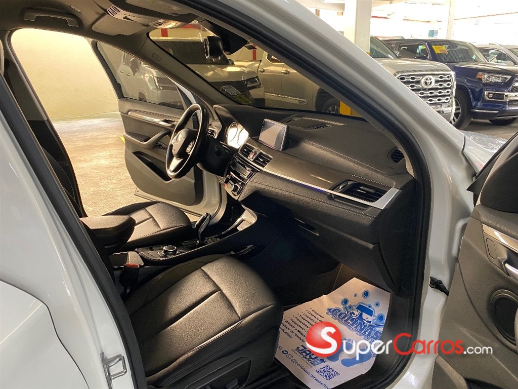 2020 BMW X 1 XDRIVE18i — foto 11 / 12