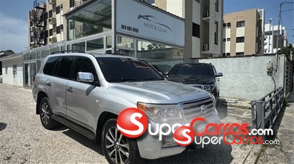 2012 Toyota Land Cruiser VXL