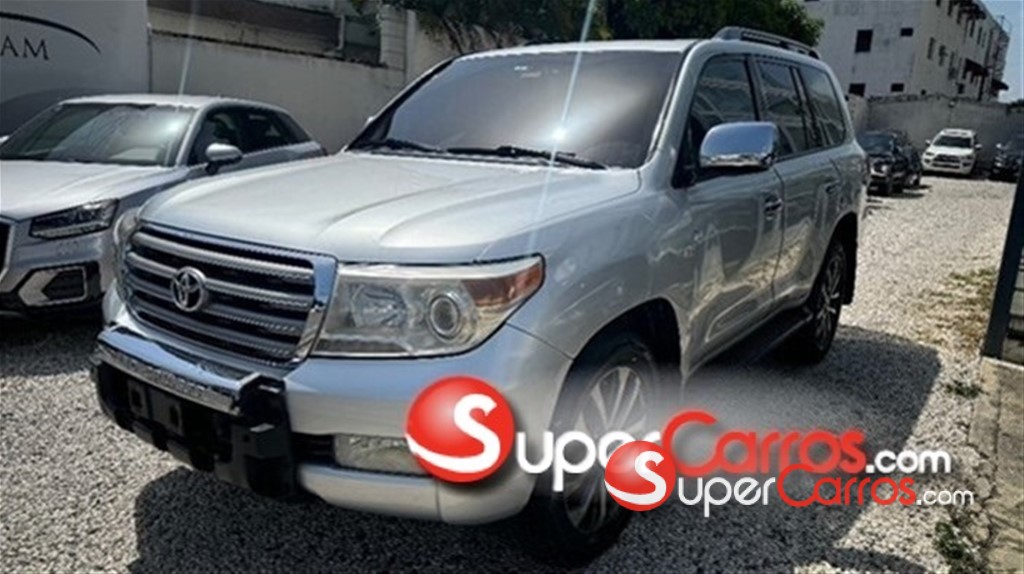 2012 Toyota Land Cruiser VXL — foto 2 / 12