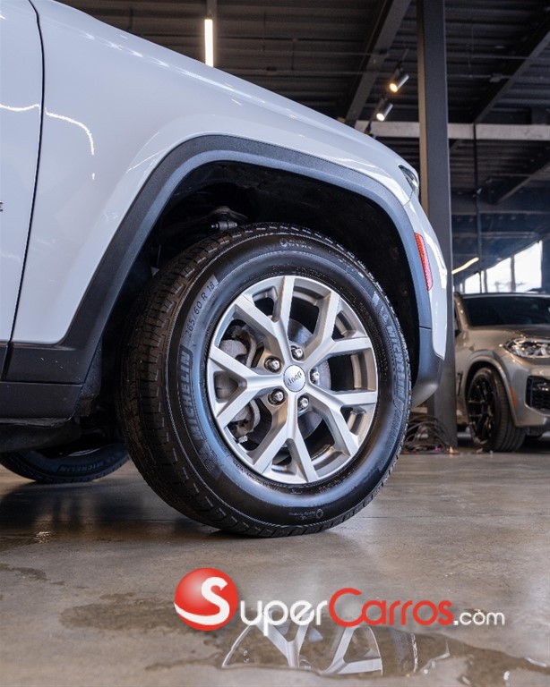 2022 Jeep Grand Cherokee — foto 4 / 12