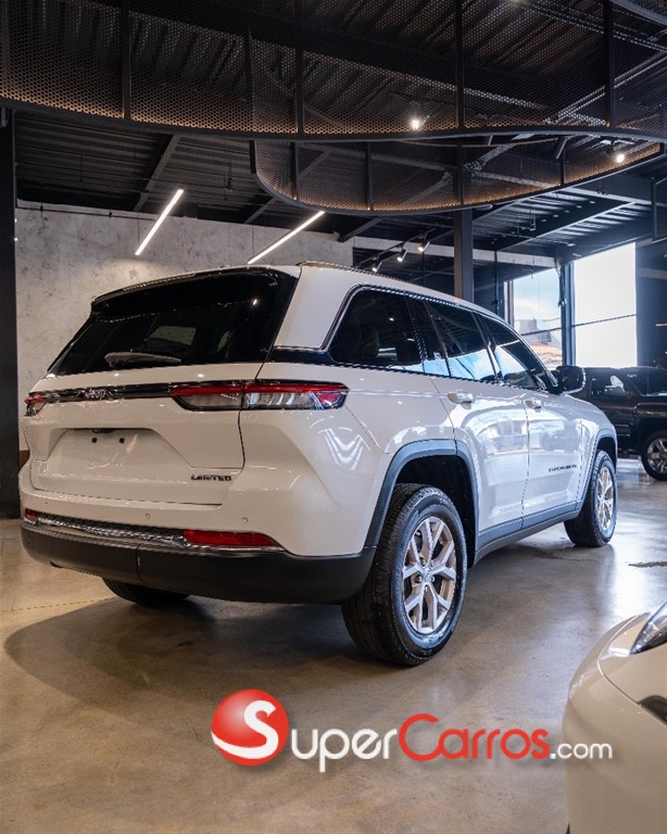 2022 Jeep Grand Cherokee — foto 7 / 12