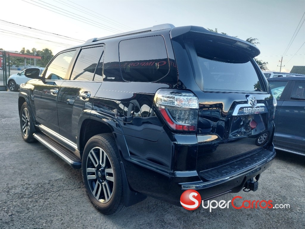 2020 Toyota 4 Runner Limited — foto 6 / 8
