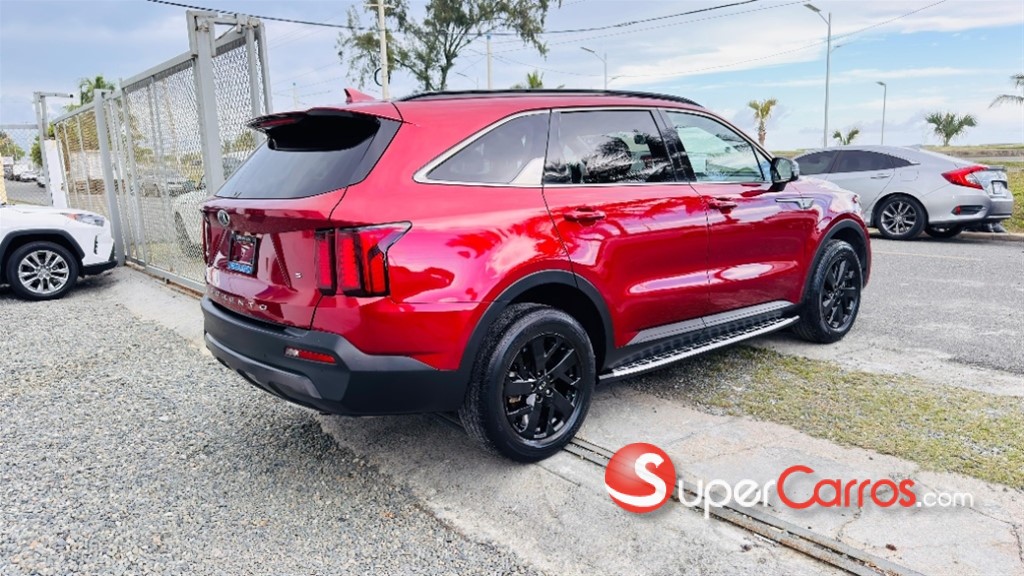 2021 Kia Sorento S — foto 3 / 9