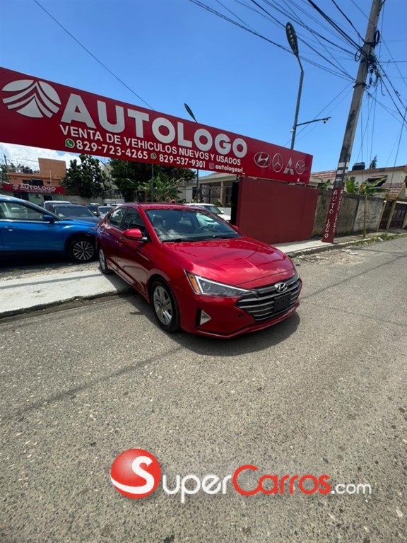 2020 Hyundai Elantra SEL — foto 8 / 11