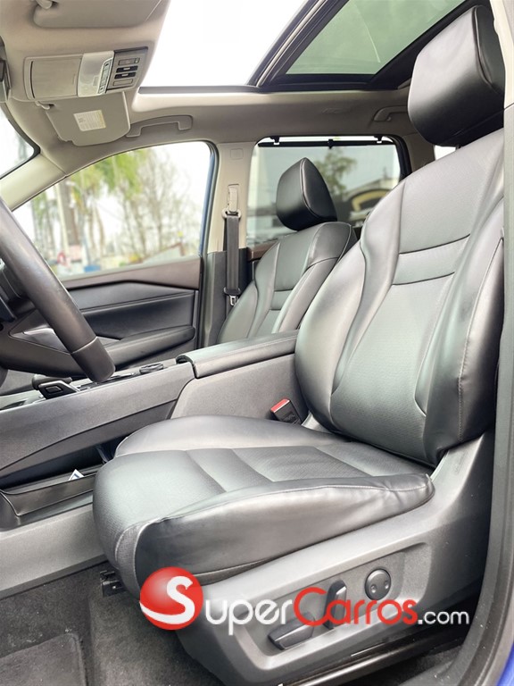 2021 Nissan Rogue SV FULL — foto 8 / 12