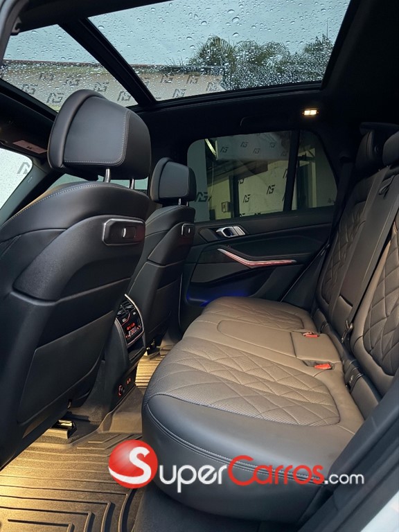 2024 BMW X 5 XDRIVE 40i M PACKAGE — foto 9 / 11