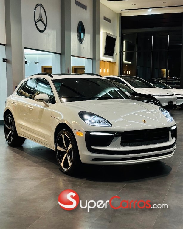 2023 Porsche Macan