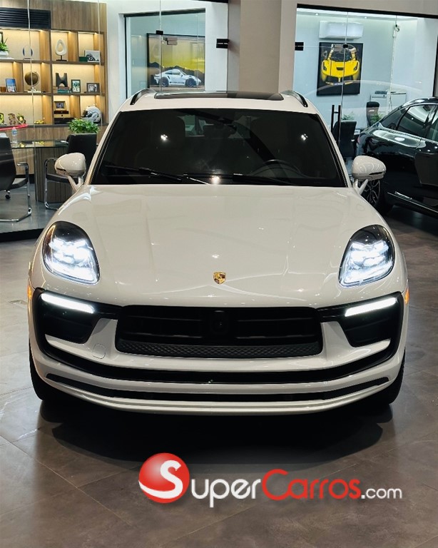 2023 Porsche Macan — foto 2 / 12