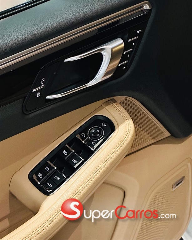 2023 Porsche Macan — foto 4 / 12
