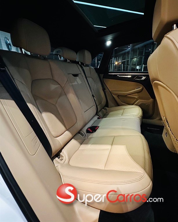 2023 Porsche Macan — foto 9 / 12