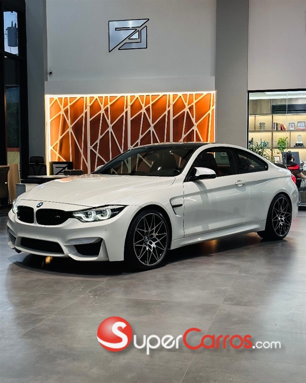 2019 BMW M 4 — foto 3 / 12