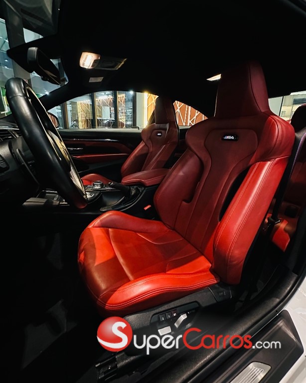 2019 BMW M 4 — foto 5 / 12