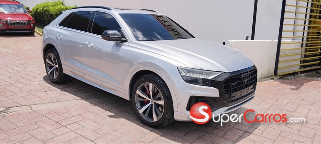 2019 Audi Q8 — foto 2 / 8
