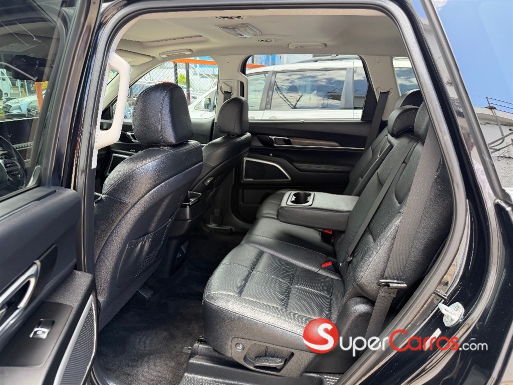 2020 Kia Telluride EX — foto 7 / 12