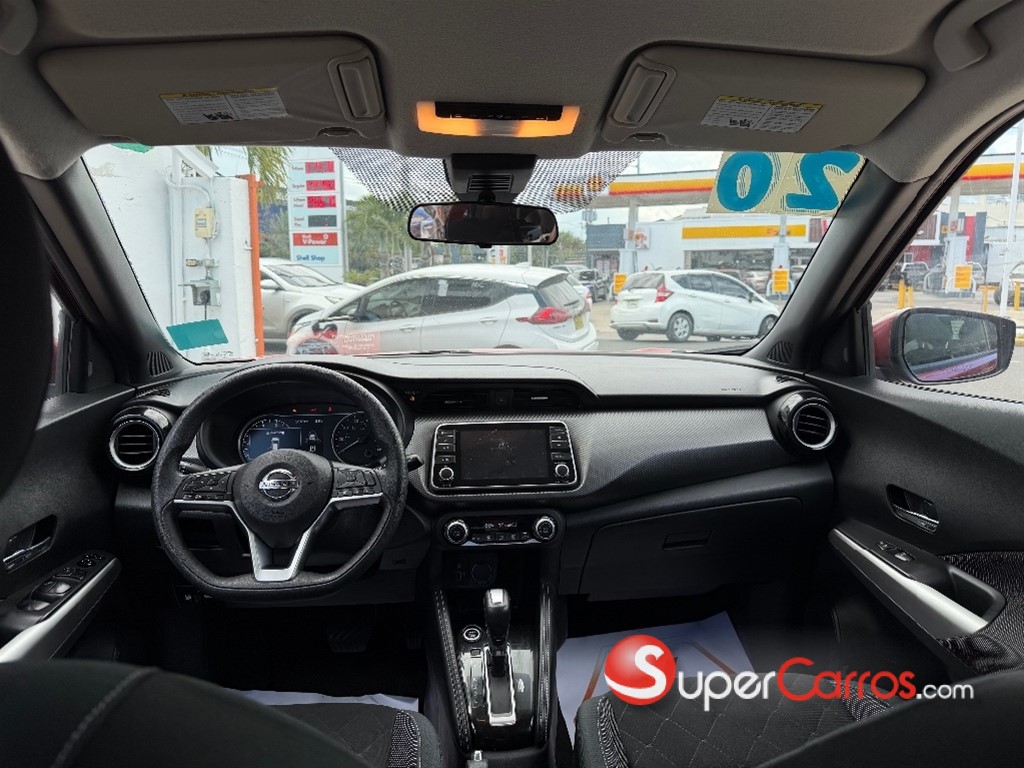 2020 Nissan Kicks SV — foto 8 / 10