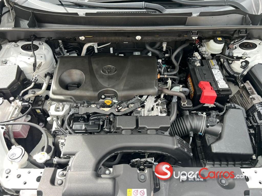 2021 Toyota RAV4 LE — foto 7 / 12
