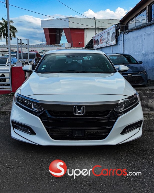 2018 Honda Accord Sport 2.0T — foto 2 / 8