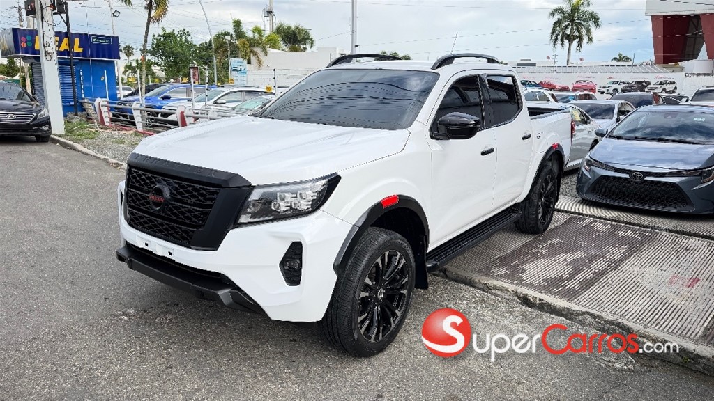 2016 Nissan Frontier NP300