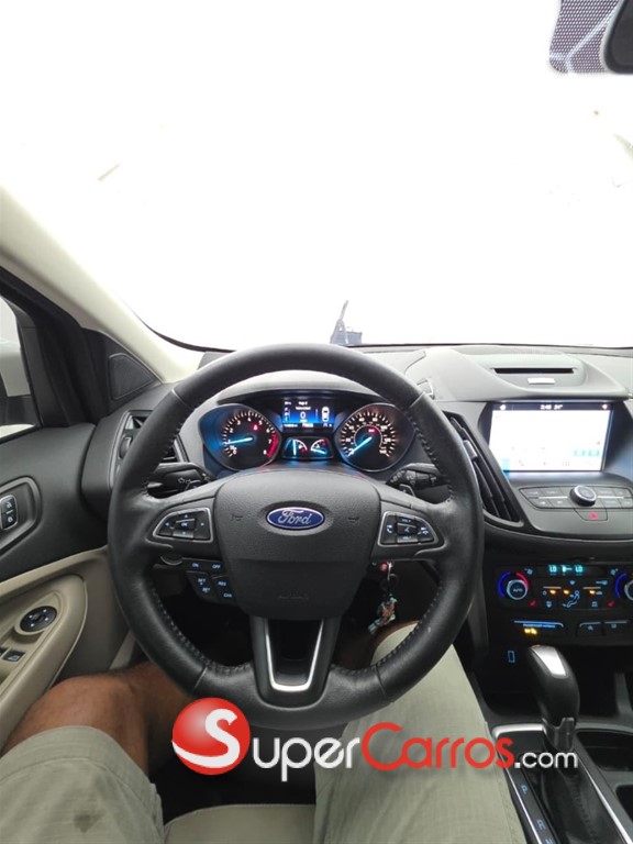 2017 Ford Escape SE Ecoboost Turbo — foto 5 / 12