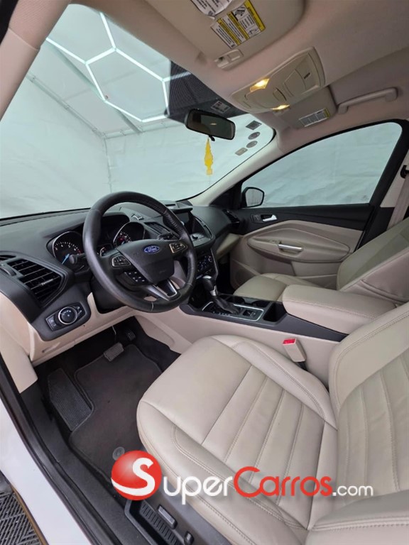 2017 Ford Escape SE Ecoboost Turbo — foto 6 / 12