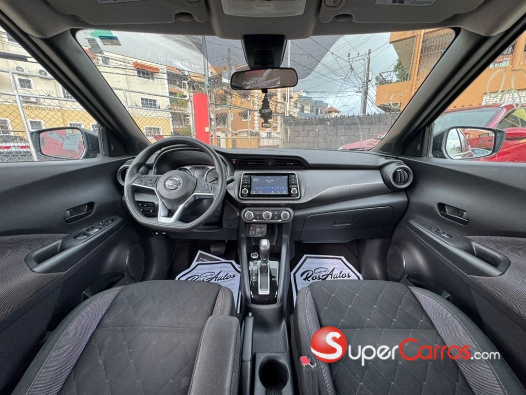 2020 Nissan Kicks — foto 8 / 9