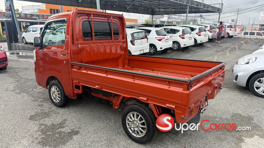 2021 Daihatsu Hijet — foto 6 / 9