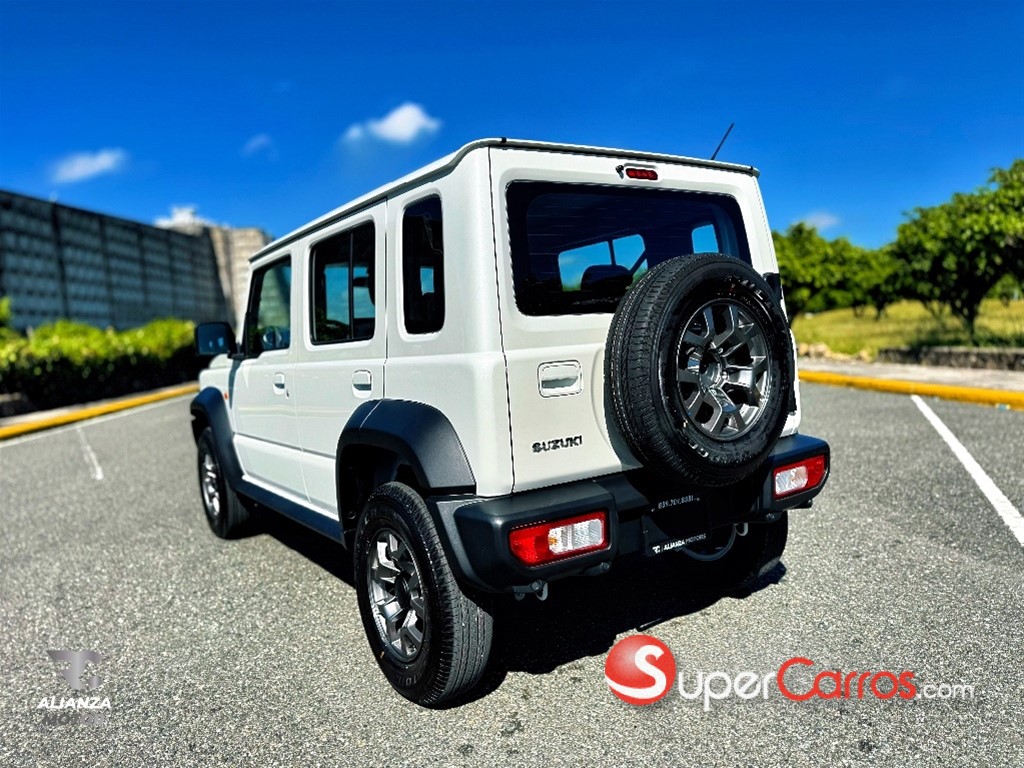 2026 Suzuki Jimny — foto 7 / 12
