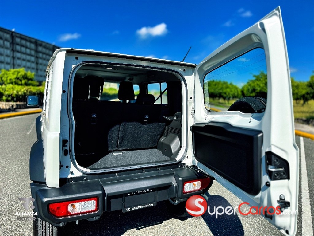 2026 Suzuki Jimny — foto 9 / 12